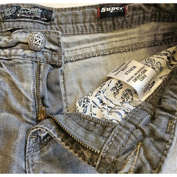 Silver Jeans Mid Rise Aiko Shorts Embroidered Stretch Denim Women's W29xL3 - Picture 3 of 12